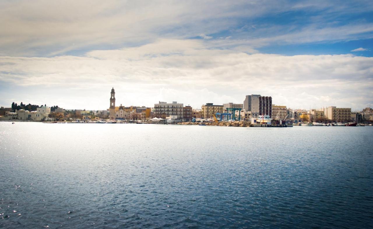 Appartamento Regina Di Cuori Mola di Bari Esterno foto